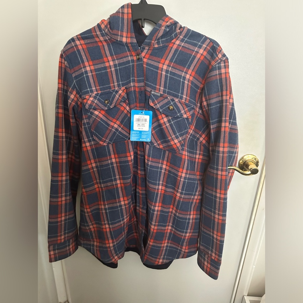 Women’s Columbia  Lined Hooded Flannel . Size XXL